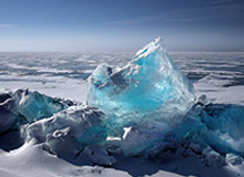 跳得更高了？火箭媒体晒阿门-汤普森训练中双手暴扣的视频